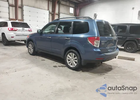 2012 Subaru Forester 2.5X Limited from USA, damaged, VIN JF2SHAFC2CH414901